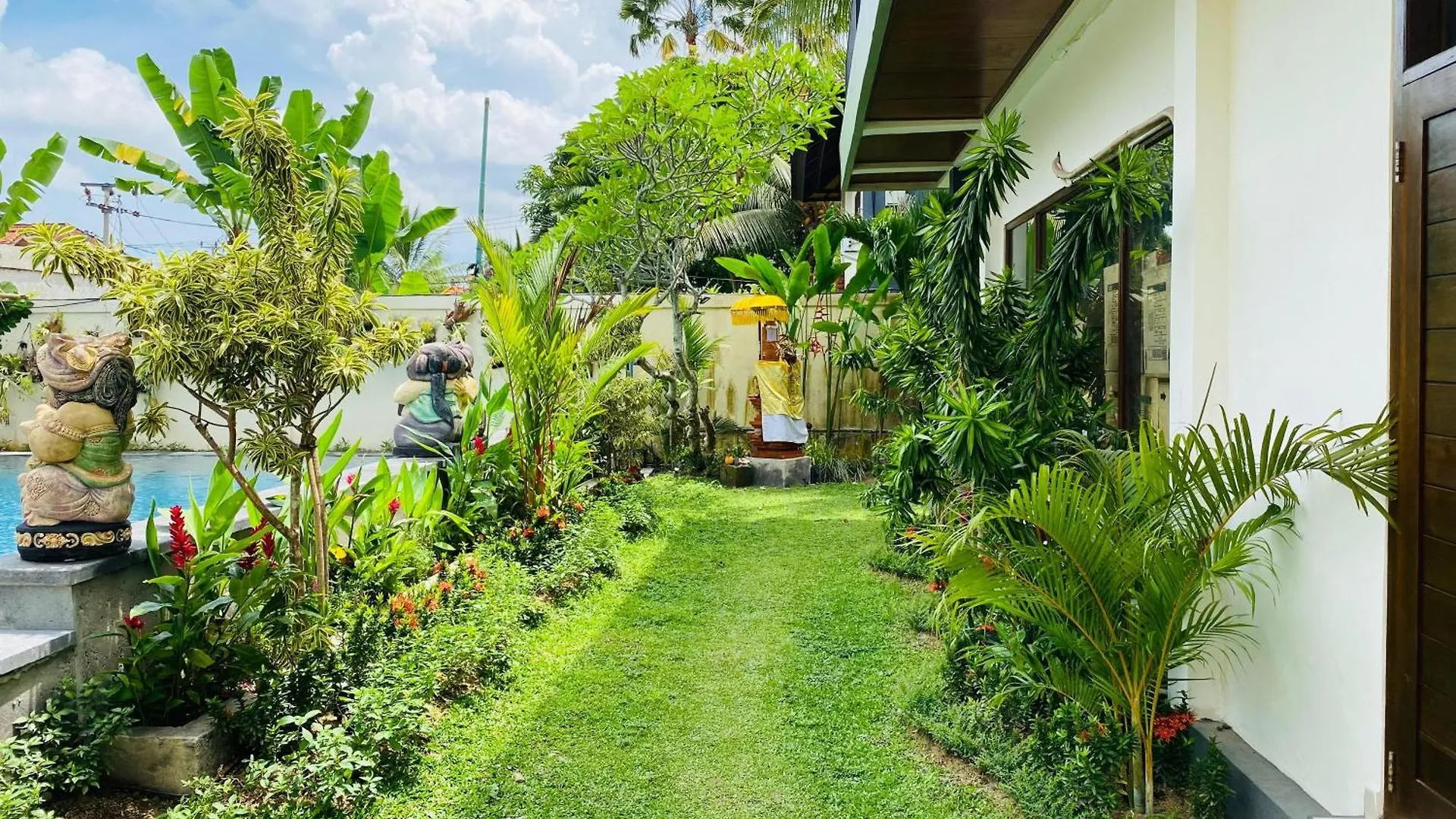 *** Village de vacances Putri Ayu Cottages Ubud Indonésie