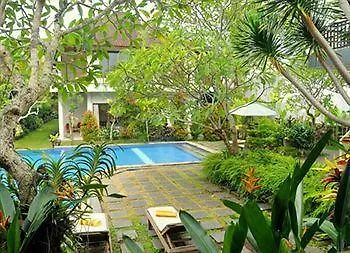 Putri Ayu Cottages Ubud